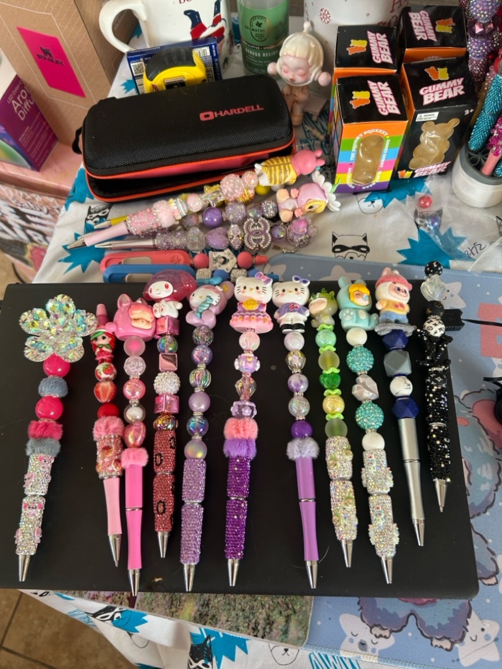 Beaded Rhinestone Pens & Luxury Toys - Picture 5 of 16
